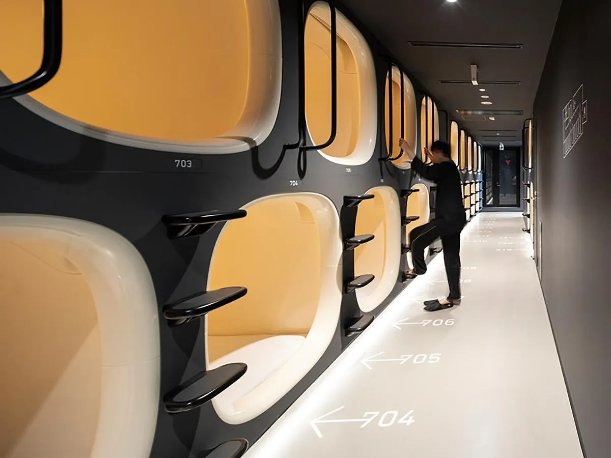 Hotel a capsule Nine Hours Kamata Tokyo